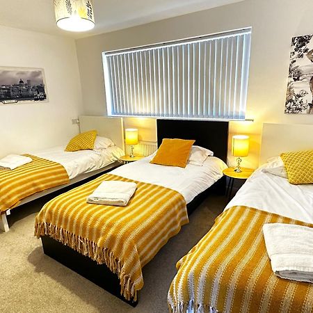 Kennedy Villa - 5 Bedroom House With Hot Tub, Wifi, Free Parkings, Close To Bicester Village Zewnętrze zdjęcie